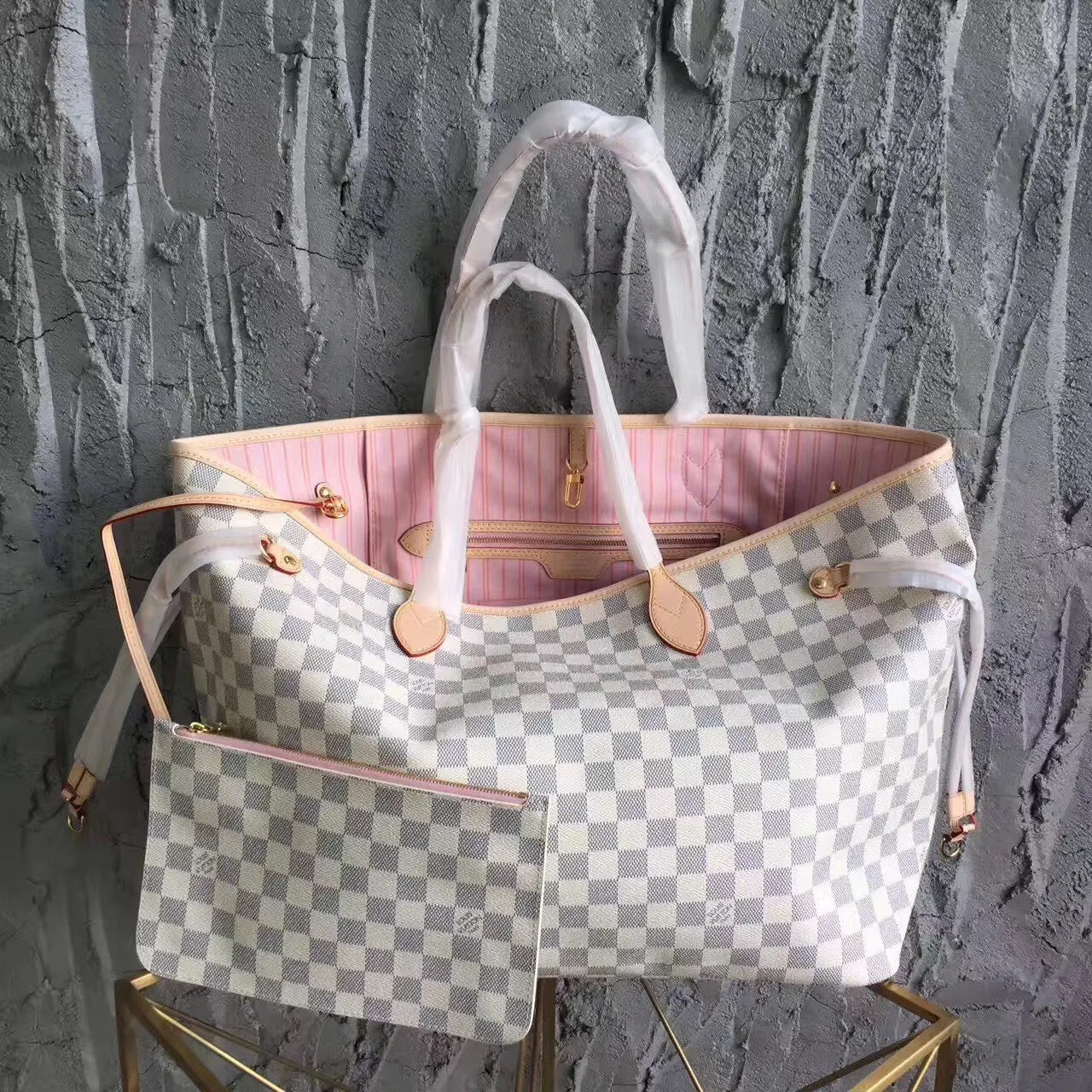 Luxury Totes - LOV - 5984