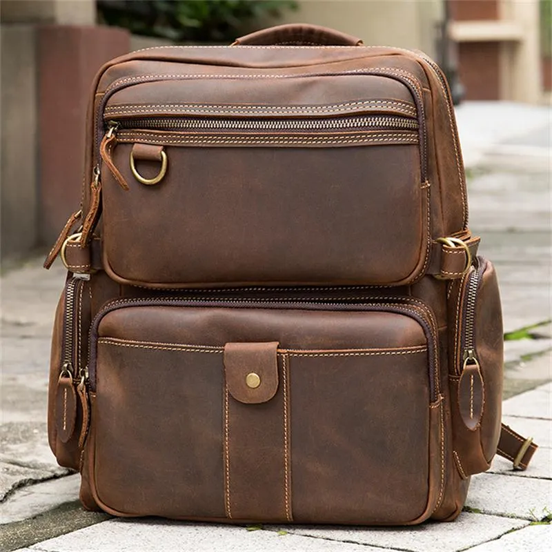 Retro Leather Large-Capacity Computer Bag Adjustable Shoulder Strap Design Travel Backpack